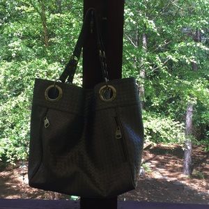 Steve Madden tote
